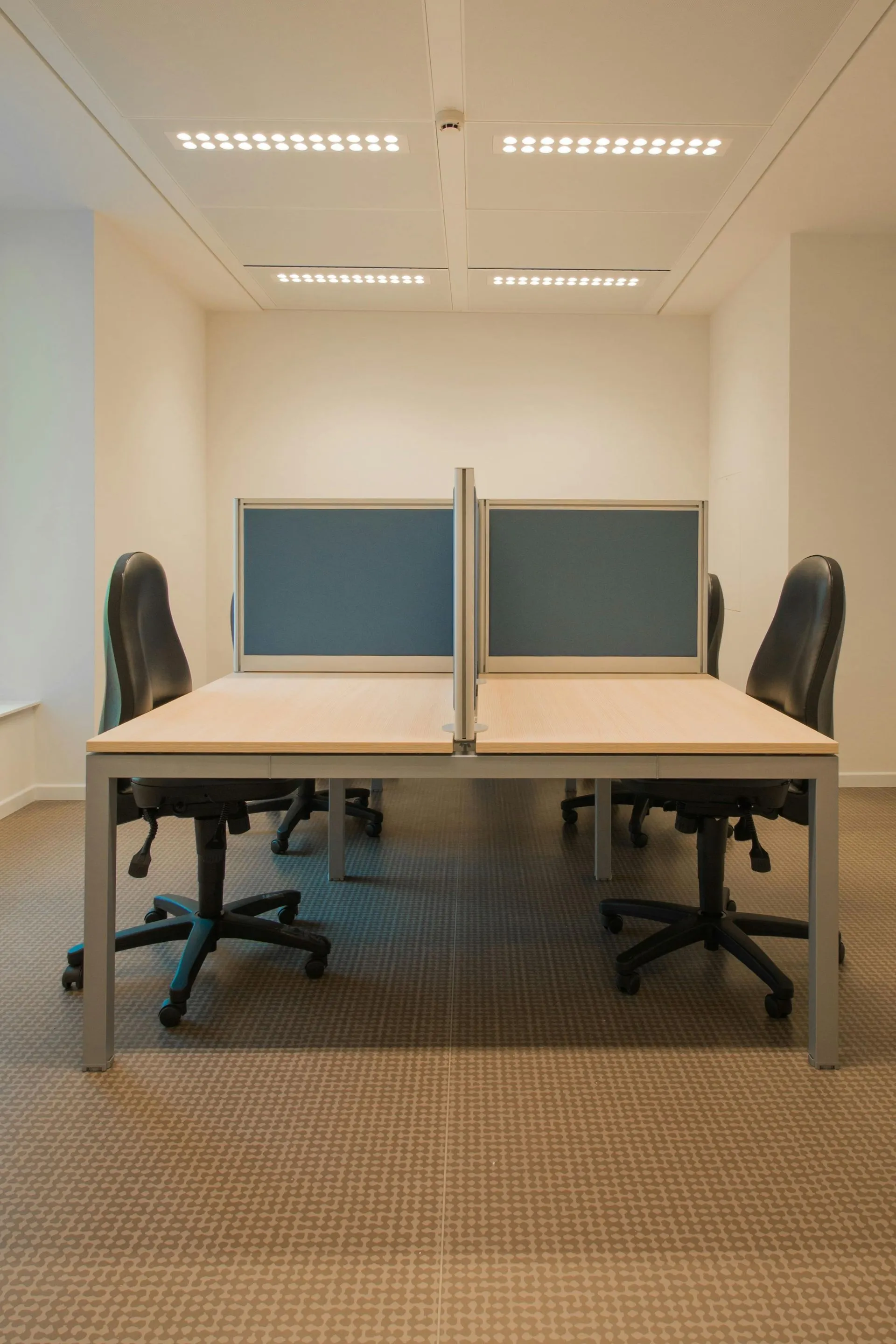 affordable used office furniture in Indianapolis IN